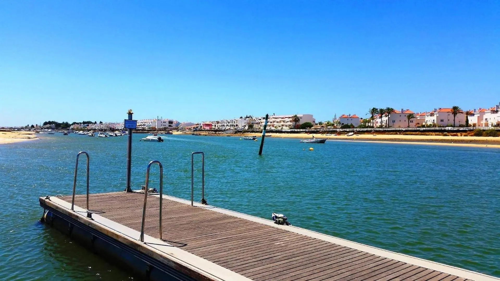Apartment Boardwalk-Gorgeous River Front Views Cabanas De Tavira